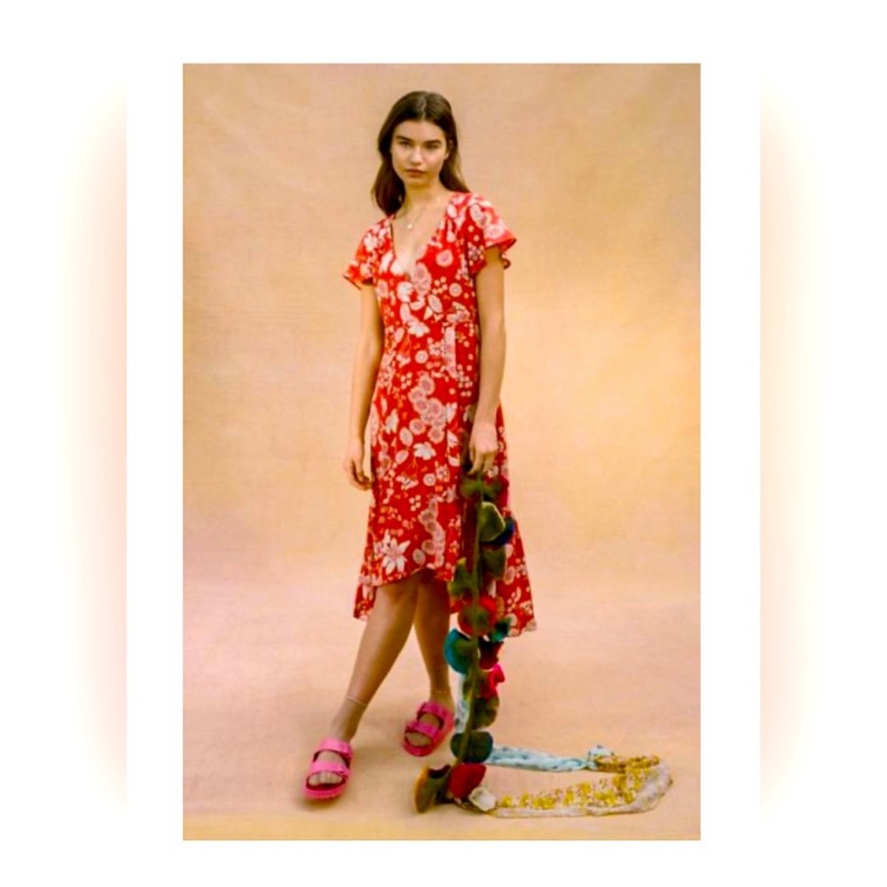 NWT Urban Outfitters Daphne Red / Orange Floral Midi Ruffle Wrap Dress Medium M - Picture 3 of 12